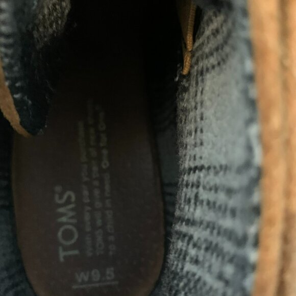 Toms Desert Wedge Suede Camel Lace Up Booties, size 10 - Picture 7 of 8
